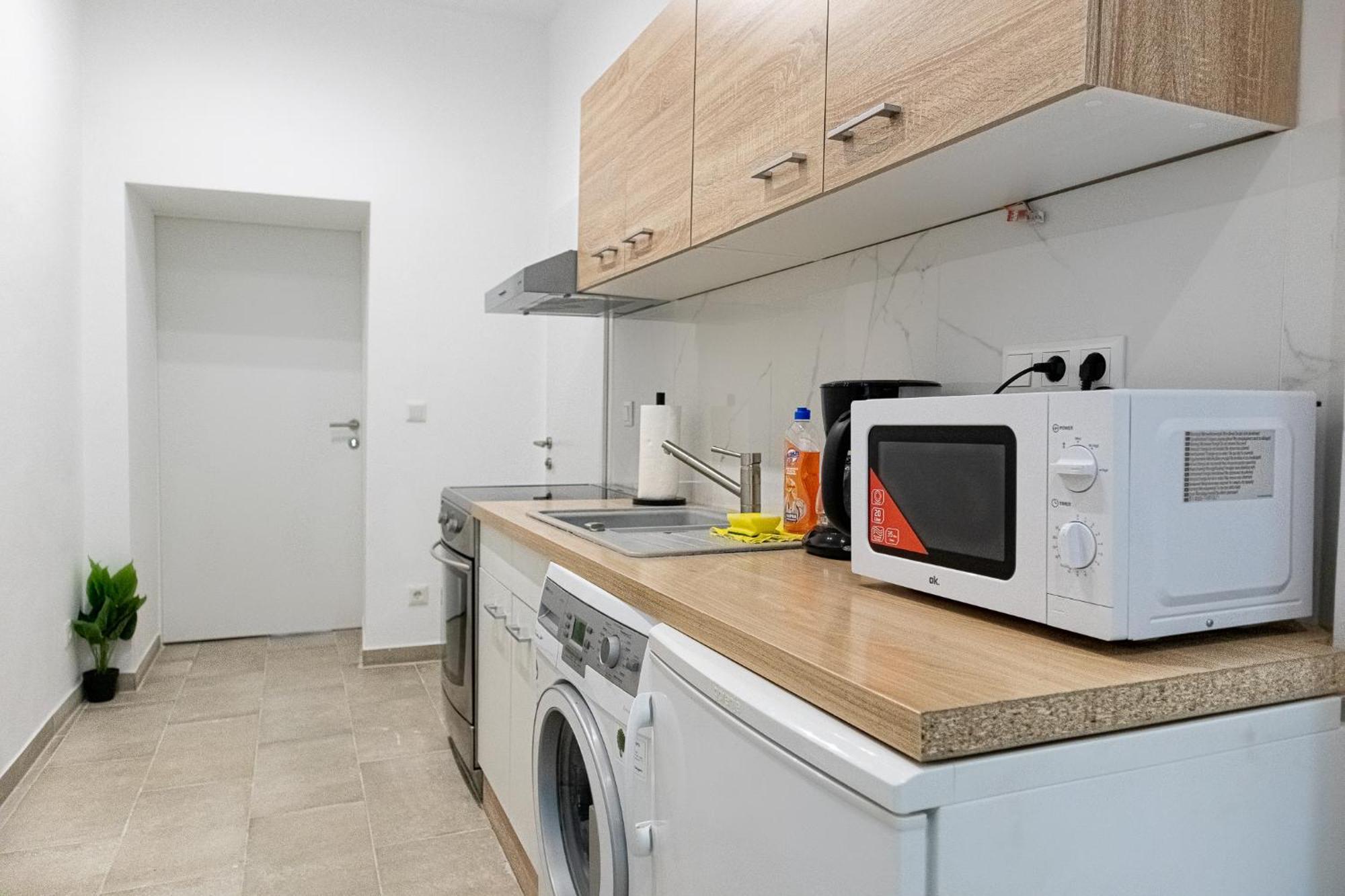 9 Min From City Center - Beautiful Studio Near U1 Reumannplatz 维也纳 外观 照片